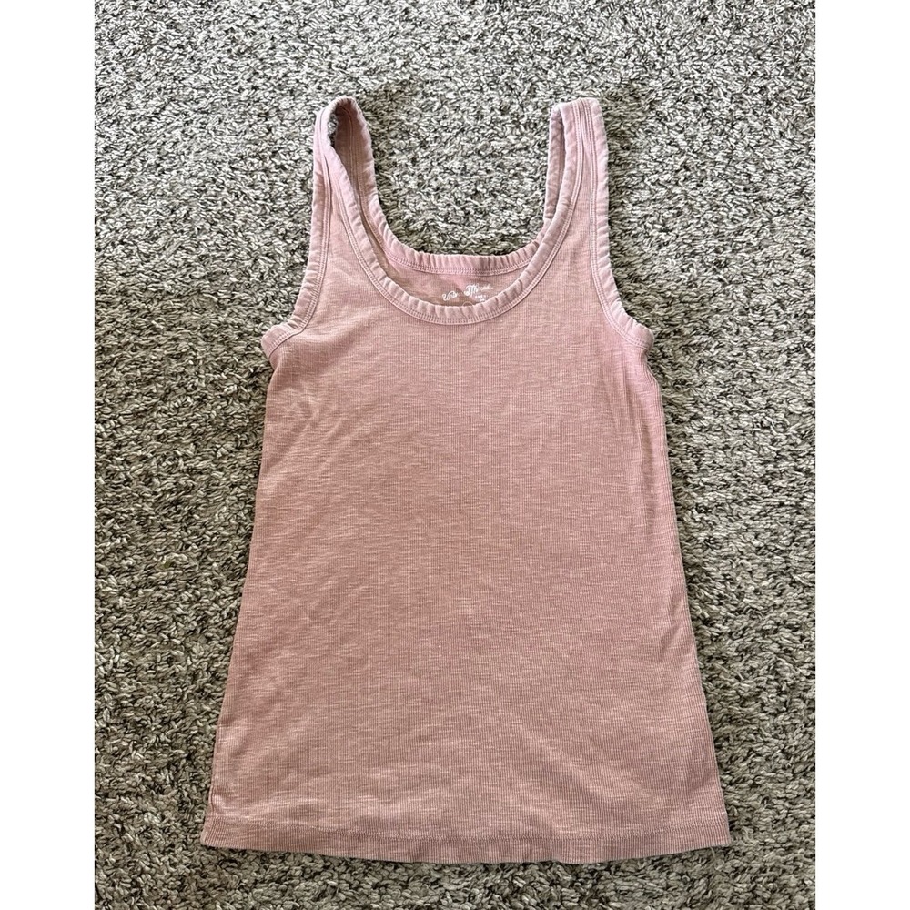 Universal Thread Women's Pink Ribbed Tank Top Size Small